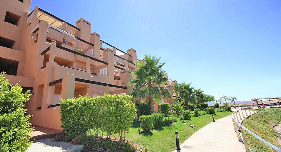 Casa Leona: Fully Furnished, Secure Golf Resort Penthouse Apartment With Gorgeous Views In Murcia Bagian luar foto